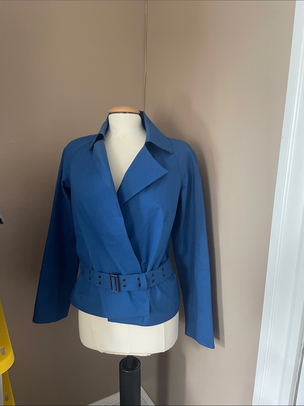 Burberry trench jacket Blue Belted Wrap Jacket - sz 8 - Picture 1 of 10